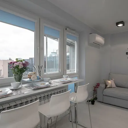 Wlr - Swietokrzyska I * Varsó